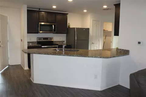 Kitchen - 1733 Canaan Loop, Dundee, FL 33838 photo 1 of 2