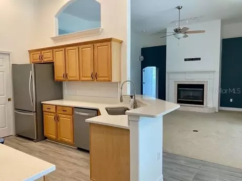 Kitchen - 5224 Hammock Pointe Ct, Saint Cloud, FL 34771 photo 2 of 4