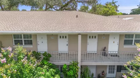 2500 Lee Rd #219, Winter Park, FL 32789