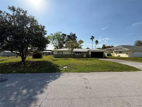 3930 N Seminole Pt, Crystal River, FL 34428