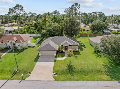 28 Roller Ln, Palm Coast, FL 32164