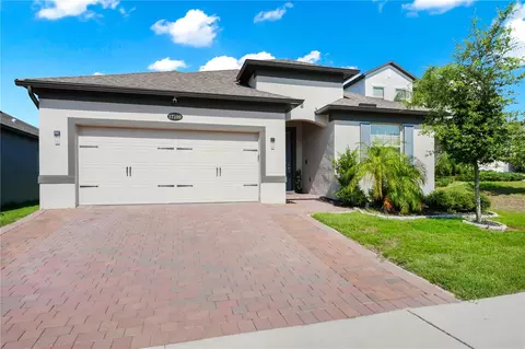 17199 Hickory Wind Dr, Clermont, FL 34711