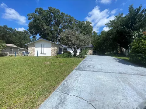 13551 Devenshire Ct, Grand Island, FL 32735