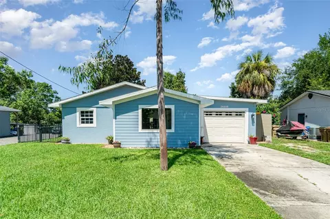 26619 Bimini Dr, Tavares, FL 32778