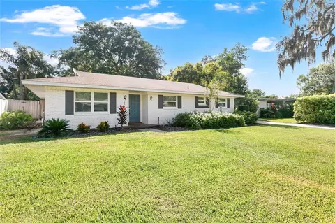 637 Magnolia Dr, Maitland, FL 32751