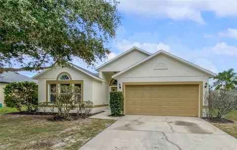 310 Velveteen Pl, Chuluota, FL 32766