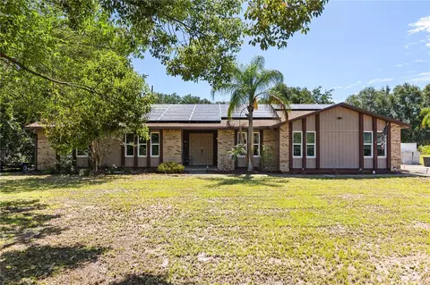 579 W Kingway Dr, Deltona, FL 32725