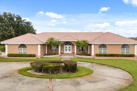 3082 Landings Ct, Haines City, FL 33844