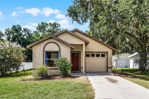 142 E Phelps St, Groveland, FL 34736