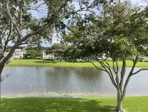 293 Dorset G #G, Boca Raton, FL 33434