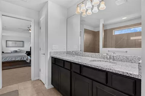 Bath - 1641 Regal River Cir, Ocoee, FL 34761 photo 3 of 5