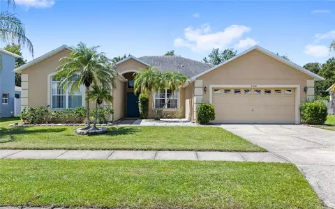 5330 Coral Vine Ln, Kissimmee, FL 34758