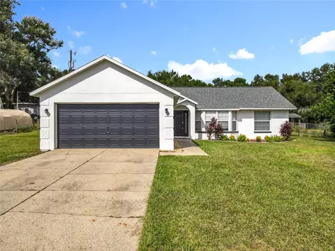 22101 N Buckhill Rd, Howey In The Hills, FL 34737