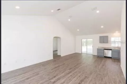 Living - 4 Cedar Trace Way, Ocala, FL 34472 photo 1 of 8