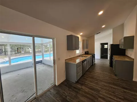 Kitchen - 4 Cedar Trace Way, Ocala, FL 34472 photo 2 of 2
