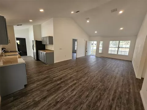 Living - 4 Cedar Trace Way, Ocala, FL 34472 photo 6 of 8