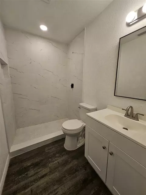 Bath - 4 Cedar Trace Way, Ocala, FL 34472 photo 4 of 7