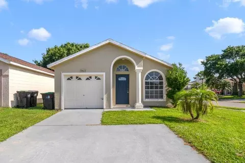 7927 Tumbleweed Ct, Orlando, FL 32822