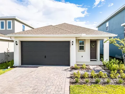 2221 Juniper Berry Dr, Minneola, FL 34715