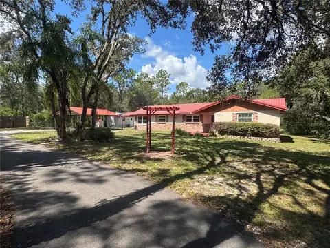 7095 South St, Webster, FL 33597