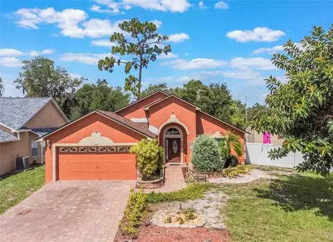 640 Valencia Place Cir, Orlando, FL 32825