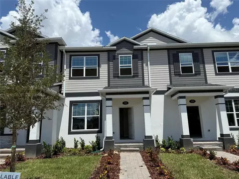 555 Pothos St, Apopka, FL 32703