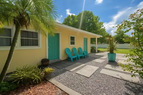 2600 E Crystal Lake Ave, Orlando, FL 32806