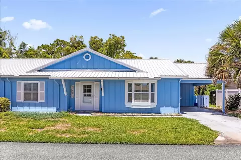11 Sandra Cir, New Smyrna Beach, FL 32168