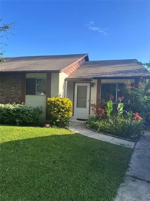 5000 Dover Cir, Orlando, FL 32807