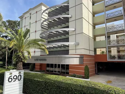 690 Osceola Ave #209, Winter Park, FL 32789