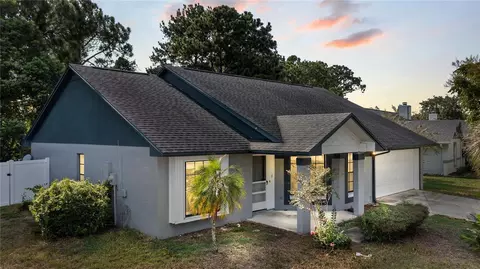 1023 Mckinnon Ave, Oviedo, FL 32765