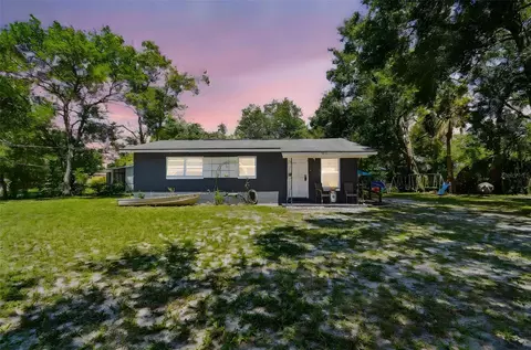 1615 Jefferson Dr, Mount Dora, FL 32757