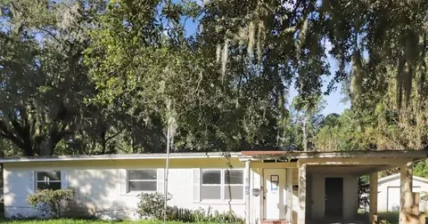3114 Peach Dr, Jacksonville, FL 32246