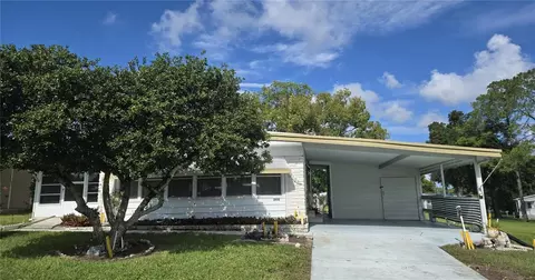 2100 Wax Myrtle Dr #1764, Zellwood, FL 32798