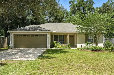 1425 13th St, Orange City, FL 32763