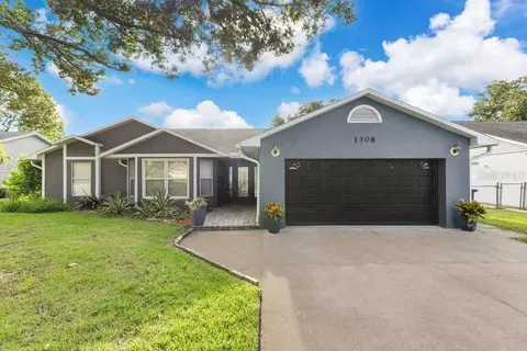 1308 Wood Lake Cir, Saint Cloud, FL 34772
