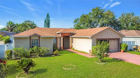 668 Sterling Dr, Kissimmee, FL 34758