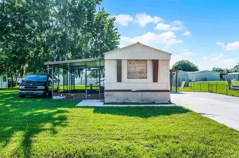 1043 Pineapple Way, Kissimmee, FL 34741