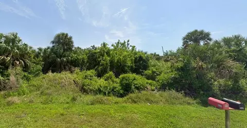 10419 Pendleton Ave, Englewood, FL 34224