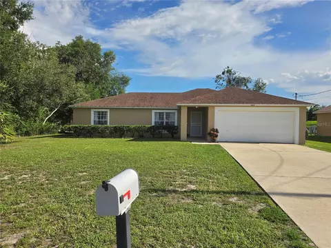 1653 Huntington St, Deltona, FL 32725