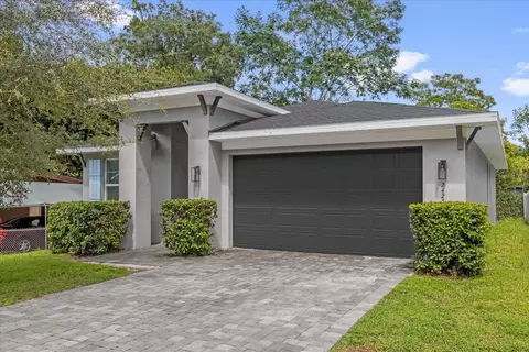 2425 Newberry St, Orlando, FL 32806