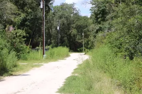 129 Th Blvd, Webster, FL 33597