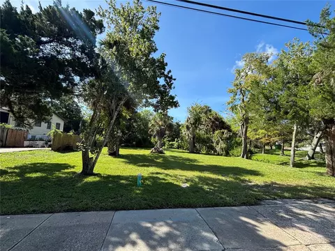 218 Herbert St, Port Orange, FL 32129