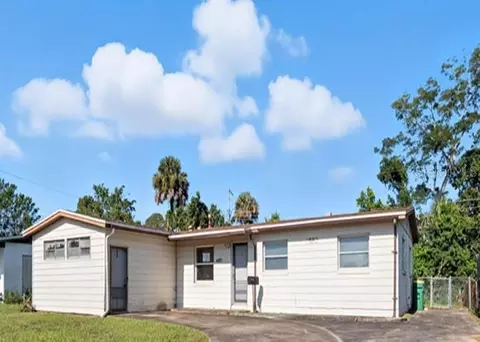 4880 Key Largo Dr W, Titusville, FL 32780