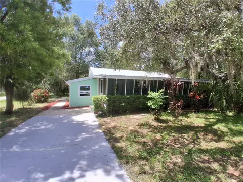 342 Hibiscus Dr, Lake Wales, FL 33898