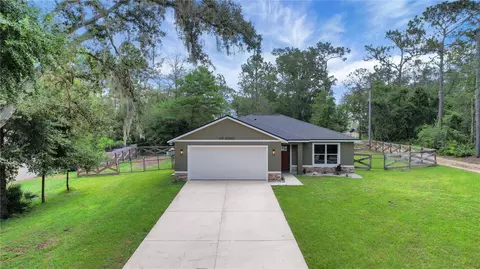 40882 W 5th Ave, Umatilla, FL 32784