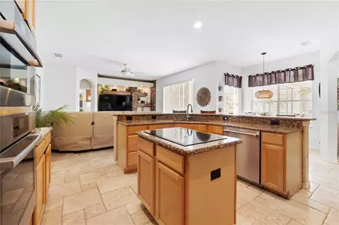 Kitchen - 2254 Blackjack Oak St, Ocoee, FL 34761 photo 3 of 7