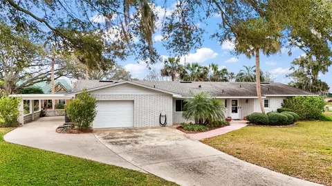 803 N Shore Dr, Leesburg, FL 34748