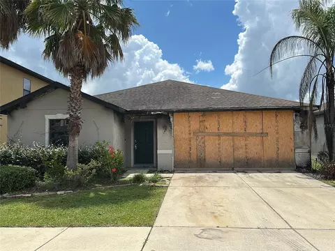 14323 Haddon Mist Dr, Wimauma, FL 33598
