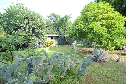 2800 Zephyr Rd, Orlando, FL 32806